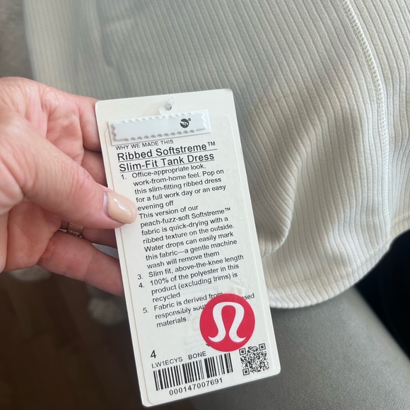 Ribbed Softstreme Slim-Fit
Tank Dress size 4 bone color - Picture 5 of 6